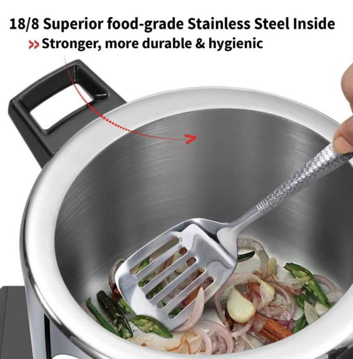 Hawkins%20Triply%20Stainless%20Steel%20Classic%20Pressure%20Cooker%20(SSTCL50)%205%20L%20Induction%20Bottom%20Pressure%20Cooker%20(Triply)%20-%20Image%204