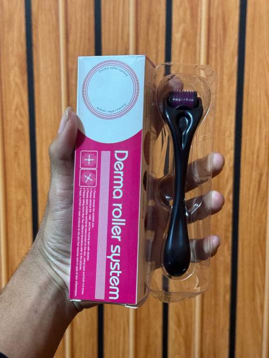 Kirkland%20Minoxidil%205%25%20Topical%20Solution%20Extra%20Strength%20Beard%20&%20Hair%20Regrowth%20Treatment%2060ml%20100%25%20Original%20-%20MNXMC%20(%20Minoxidil%20and%20Darma%20Roller%20combo)%20-%20Image%202