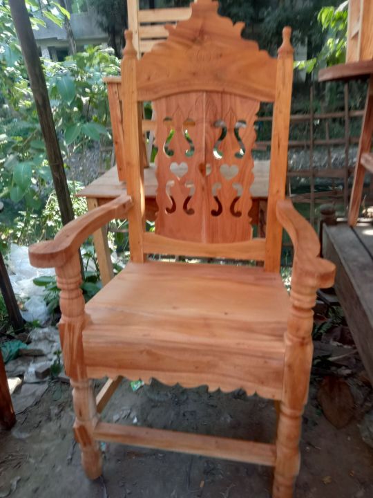 chair Mehgony wodden
