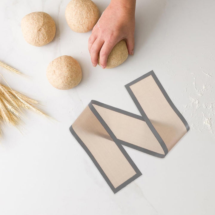 Silicone%20Baking%20Liners,%20Reusable%20Baking%20Dish,%20Non-Stick%20Food%20Safe%20Silicone%20Mats,%20Heat-Resistant%20Bread%20Grilling%20Platter%20for%20Bakin%20-%20Image%205