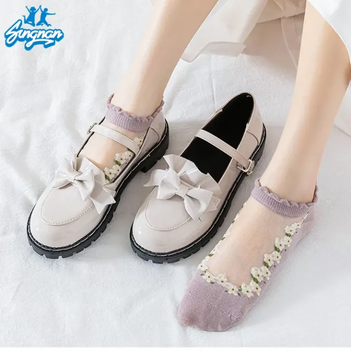 Trendy%20women%20cute%20colorful%20transparent%20lace%20socks%20-%20Image%204