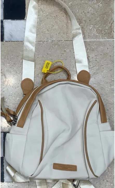 University%20bag%20girls%20banana%20-%20Image%205
