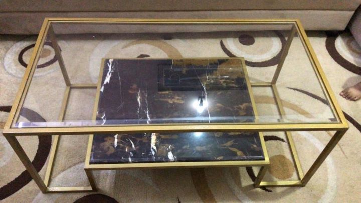 Centre%20Tabel%20Stainless%20Steel%20Upper%20Top:%208mm%20Glass%20Top%20With%20Beveled%20corners.%20Lower%20Top:%20Marbel%20Top%20with%20Diamond%20Shape%20corners.%20Measurements:%20Length%2048%20inches%20Width%2024%20inches%20Height%2018%20inches%20-%20Image%202