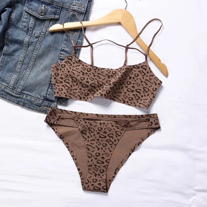 Hot%20Sale%20New%20Design%202%20Piece%20Leopard%20Ice%20Silk%20Bralette%20Wireless%20Fitness%20Tracelss%20Bra%20Brief%20Seamless%20Bra%20And%20Panty%20Set%20For%20Women%20-%20Image%204