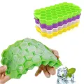 Durable Silicone Ice Cube Tray Mold – 37 Cavities, Honeycomb Shape, Stackable, Dishwasher Safe with Lid.