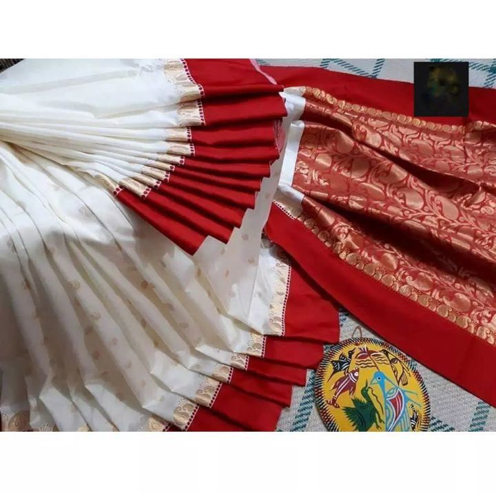 Sada%20saree%20lal%20pair%20silk%20jamdani%20saree%20-%20Image%202