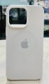 Silicone Case with MagSafe iPhone 14 Pro Max - White. 