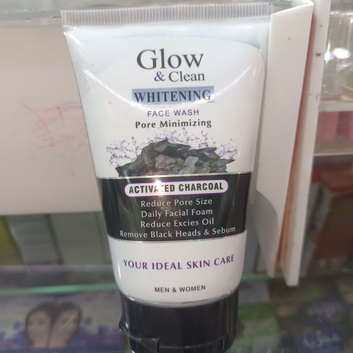 GLOW%20&%20CLEAN-%20Whitening%20Face%20Wash%20Charcoal%20Men%20&%20Women%20-120Ml%20-%20Image%202