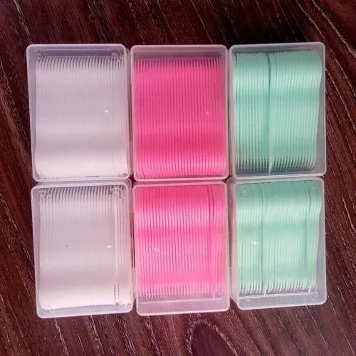 Dental%20Floss%20/%20Toothpick%2030pcs%20Box%20%7C%20Multicolor%20-%20Image%203