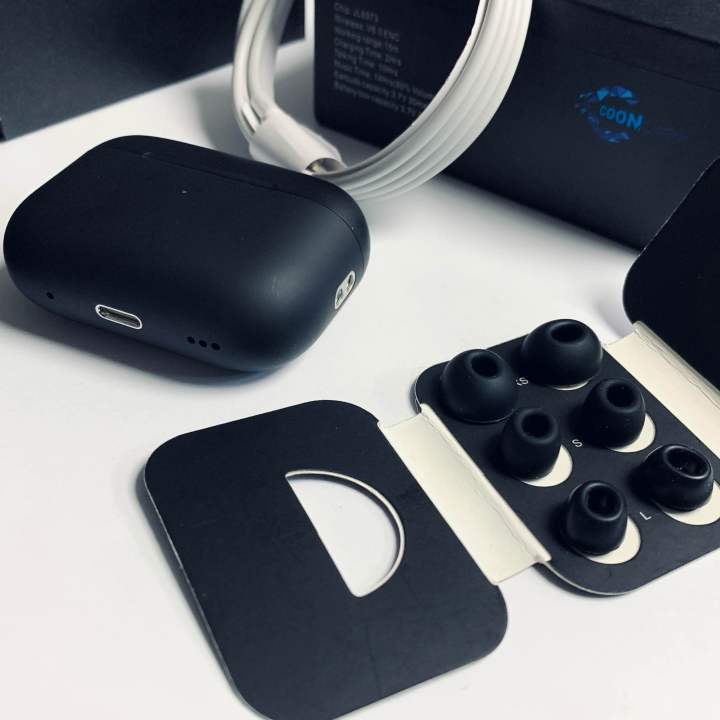 Airpods%20Pro%202%20Gen%20Active%20Noise%20Reduction%20Support%20Wireless%20Charging%20Case%20Powerful%20Deep%20Bass%20Balanced%20Sound%20-%20Image%205