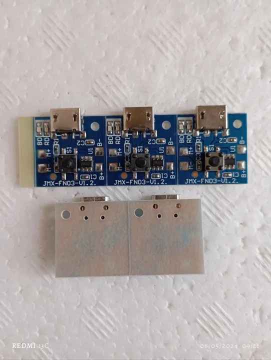 (3%20pcs)%20%20Rechargeable%20Fan%20Circuit%203%20Step%20Fan%20Speed%20Control%20&%20LED%20Light%20Controler%20Replacement%20Parts%20for%20Battery%203.7V%204.2V%20Mini%20Rechargeable%20Fan%20-%20Image%205