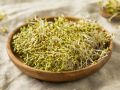 Alfalfa Powder - Green Superfood, Natural supplement (200 Grams). 