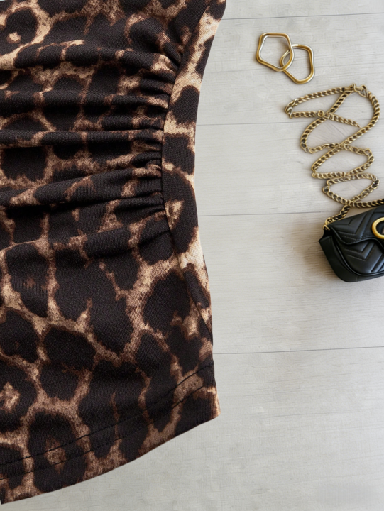 European%20and%20American%20Spring,%20Summer%20and%20Autumn%20Hot-Selling%20Leopard%20Print%20Casual%20Large%20Size%20Neck%20Vest%20-%20Image%205