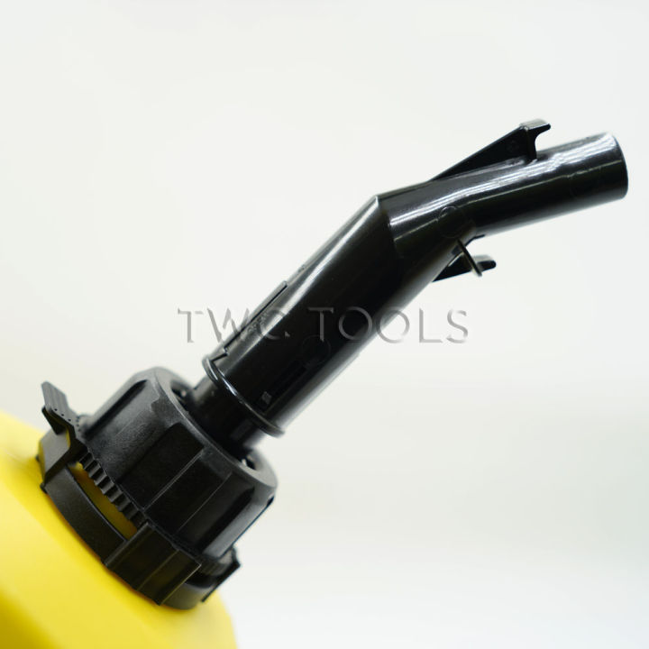 Seaflo%20Fuel%20Tank,%20Diesel%20Fuel,%20Spare%20Gallon,%2010%20Liter%20Gallon%20of%20Fuel,%20Spare%20Fuel%20Gallon.%20-%20Image%203