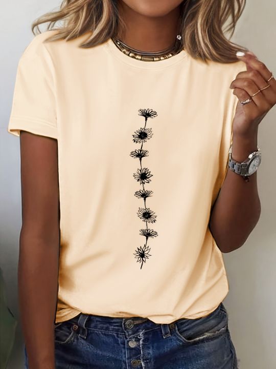 Plus%20Size%20Women'S%20Casual%20Sunflower%20Print%20T-Shirt%20Short%20Sleeve%20Crew%20Neck%20Top%20Perfect%20for%20Summer%20Casual%20Wear%20Sunflower%20Graphic%20Tee%20-%20Image%204