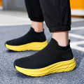 MAEDEF Men's Running Shoes Lightweight Breathable Mesh Elastic Comfortable Durable Fashion Casual  Hot Selling  Sports Sneakers. 