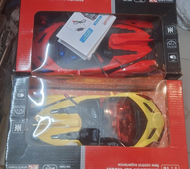 1:16 Xf-Emulation Model Rechargeable Remote Control RC Car For Kids