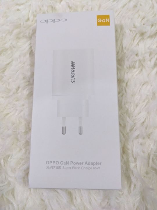 Oppo%20supervooc%2065W%20charger%20with%20type%20c%20cable%20-%20Image%202