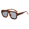 Classic Rectangular Large Frame Sunglasses Women Fashion New Retro Sun Glasses INS Eyeglasses Men Unisex. 