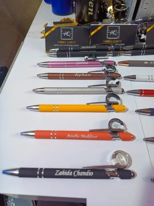 Customize%20Name%20engrave%20Pen%20With%20name%20engrave%20of%20your%20choice%20-%20Image%204
