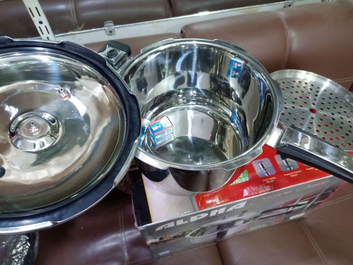 ALPHA%20PRESSURE%20COOKER%20DURABLE%20STAINLESS%20STEEL%209%20LITER%20-%20Image%203