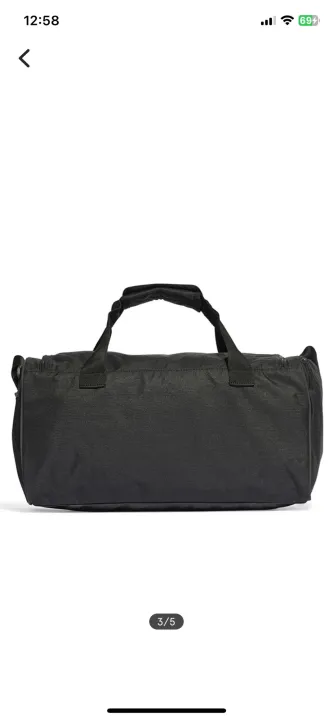 Essentials%20duffel%20bag%20-%20Image%203