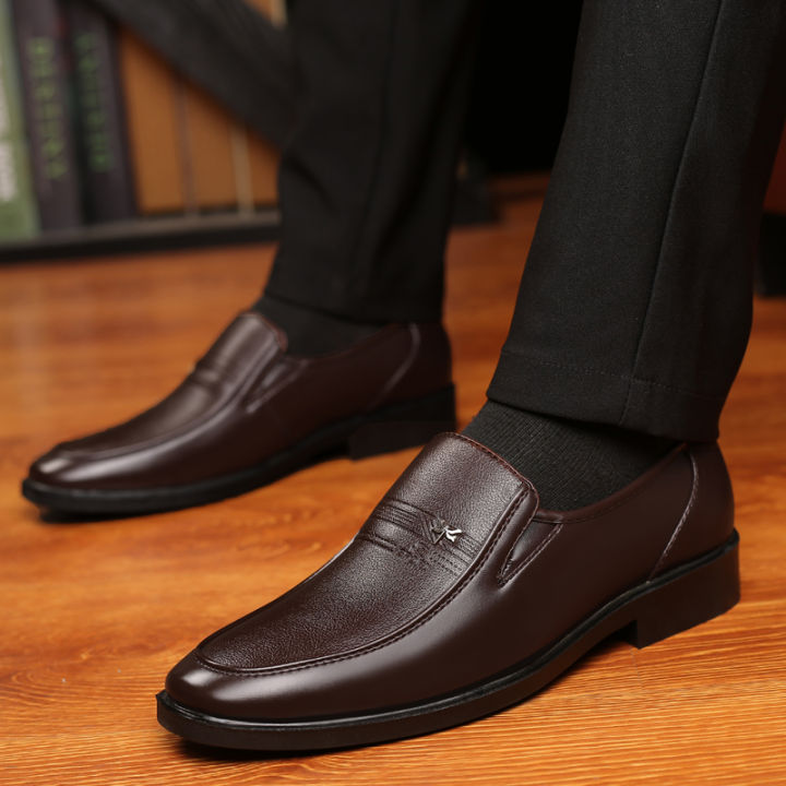 Leather%20Shoes%20Men's%20Business%20Shoes%20Luxury%20Brand%20Loafers%20Dress%20Moccasins%20Breathable%20Slip%20on%20Black%20Driving%20Shoes%20Male%20Formal%20Shoes%20-%20Image%206
