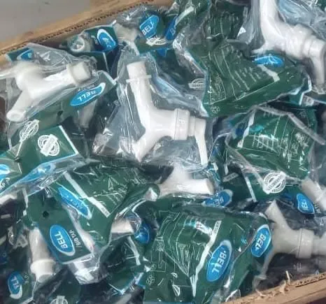 plastic%20tap%20-%20Image%202