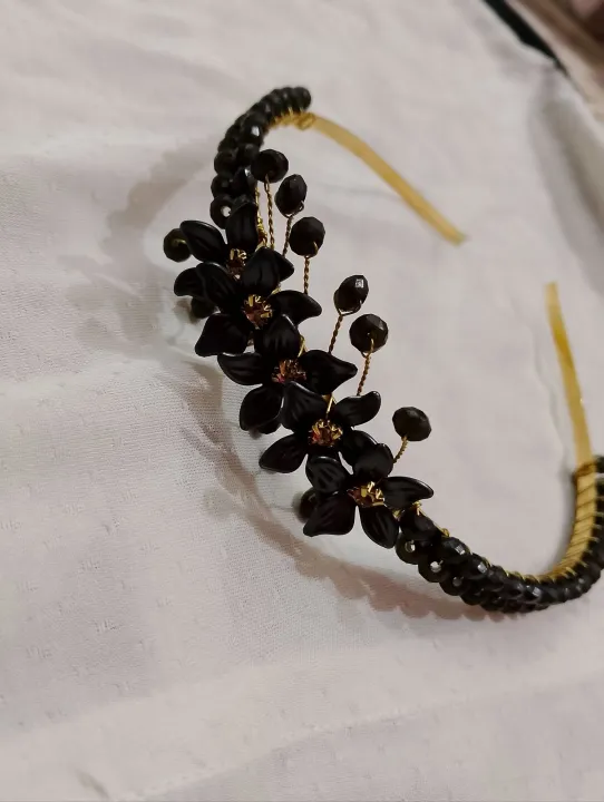 Stylish%20Fancy%20Hair%20Bands%20for%20Girls%20-%20Image%204