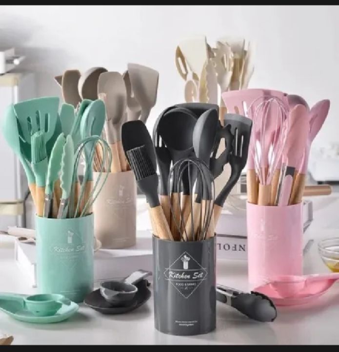 12Pcs%20Silicone%20Cooking%20Utensils%20Set%20Wooden%20Handle%20Kitchen%20Cooking%20Tool%20Non-stick%20Cookware%20Spatula%20Shovel%20Egg%20Kitchenware%20Beaters%20-%20Image%203