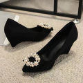 Slope Heel Fashion Shoes Women Spring New Water Diamond Pointed Shallow Mouth Soft High Heels Women Black Retro Footwear 43.
