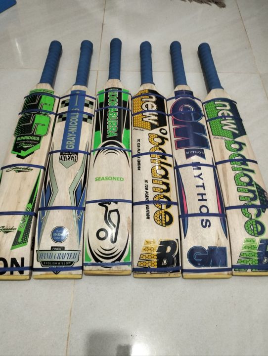 Softball%20Cricket%20Bat%20Low%20Weight%20-%20Image%207
