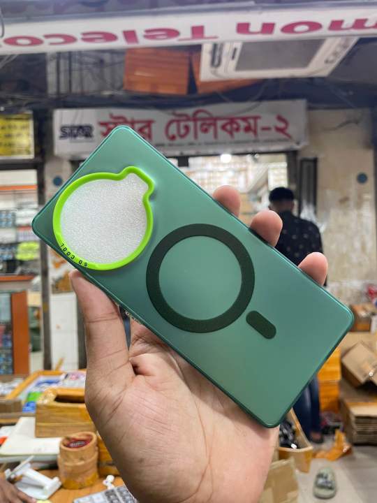 Tecno%20Spark%2020%20pro%20+%20luxury%20macsafe%20so%20cool%20mobile%20backcover%20-%20Image%203