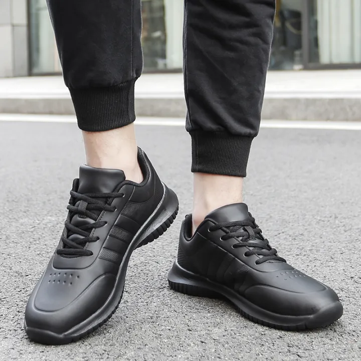Chef%20shoes%20four%20season%20soft-sole%20anti-slip%20oil-proof%20waterproof%20portable%20kitchen%20work%20shoes%20fashion%20plus%20size%20casual%20men's%20shoes%20-%20Image%205