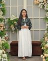 *Kotti Maxi 2Pc*

  🌸Maxi Embossed Print
  🌸Kotti Double Colour Block Print
  🌸Fabric Linen 
  🌸Size Medium 
  🌸Quality Premium 
  🌸Pattern Kotti & Maxi Style.. 