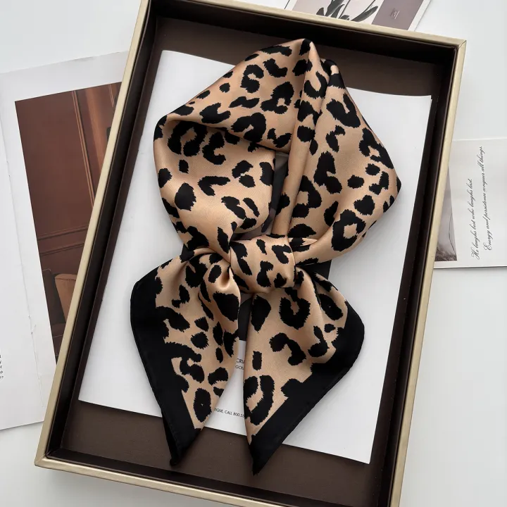 Luxury%20Floral%20Print%20Female%20Satin%20Neck%20Scarf%20Square%20Hair%20Scarves%20Foulard%20Head%20Band%20Shawls%20Wraps%20Neckerchief%20Bandana%20Women%20-%20Image%207