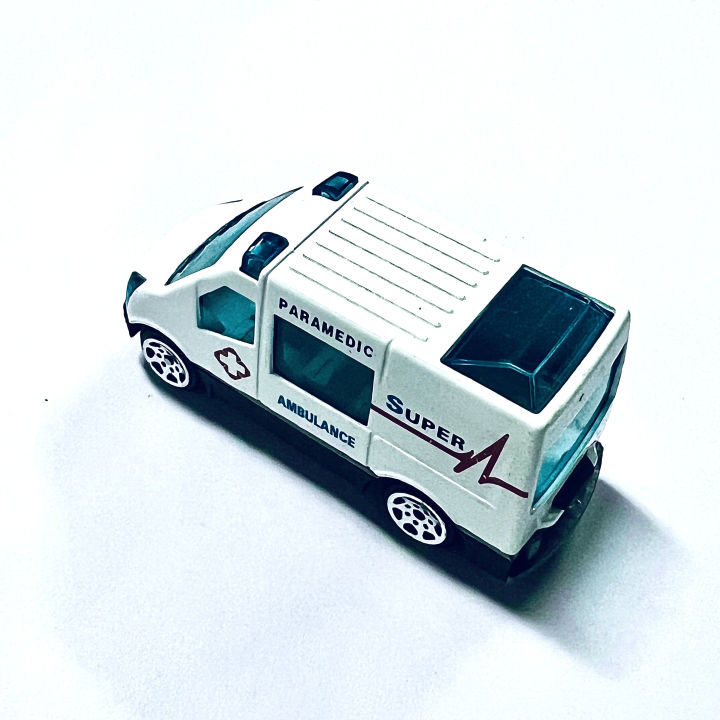 Children's%20alloy%20toy%20cars,%20sliding%20sports%20cars,%20racing%20cars,%20simulated%20car%20models,%20%20and%20ornaments%20for%20kids.%20-%20Image%203