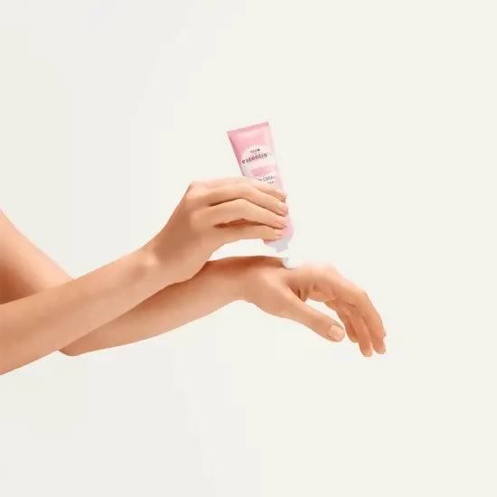 Essentials%20hand%20cream%20with%20vitamin%20e%20and%20b3%20-%20Image%202