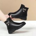 Leather Women Boots 2024 Winter Thick Wool Lined Genuine Leather Women Snow Boots Large Size Women Winter Shoes. 