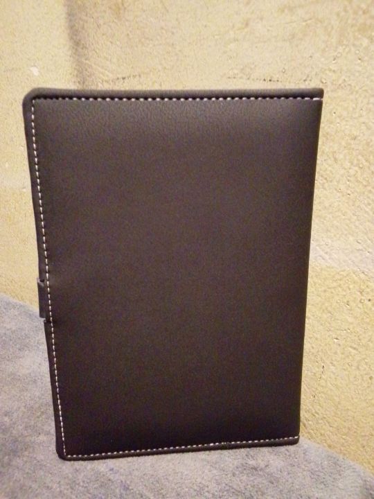 Universal%20Car%20documents%20Holder%20-%20Image%205