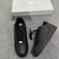 Air Force 1 Full Black. 