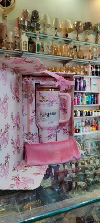 Stanley%20Tumbler%20X%20Love%20Shack%20Fancy%20Limited%20Edition%20Trendy%20Tumbler%20Stainless%20Steel%20Tumbler%20Travel%20Mug%20-%20Image%203