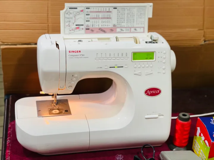 Singer%20apricot%209700%20sewing%20machine%20-%20Image%203