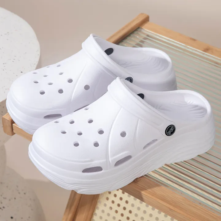 Women's%20Fashion%20Platform%20Sandals%20Summer%202025%20Thick%20Sole%20Soft%20Eva%20Clogs%20Garden%20Shoes%20for%20Women%20Hollow%20Out%20Non%20Slip%20Beach%20Sandals%20-%20Image%202