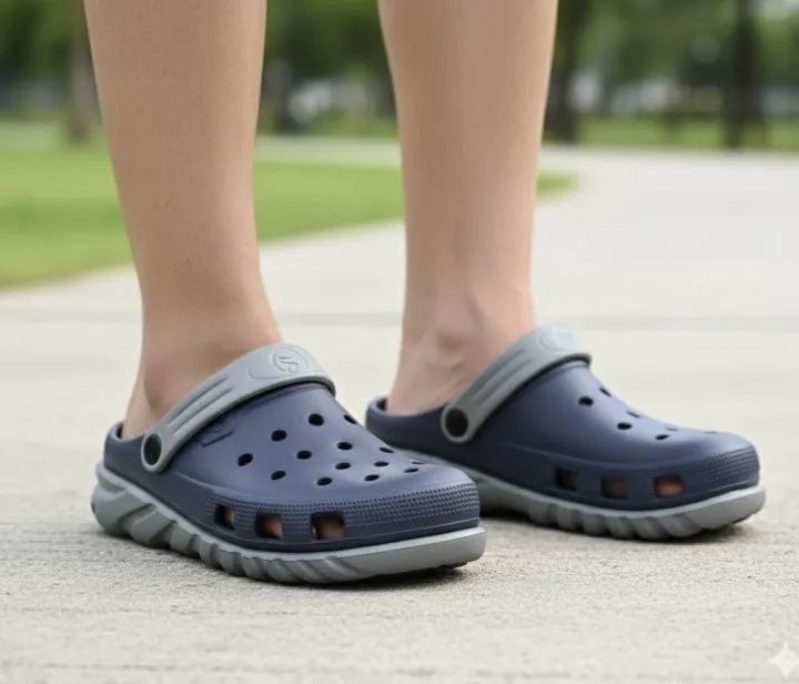 Men's%20Trendy%20EVA%20Clogs%20Sandals%20%7C%20Waterproof%20Non-slip%20Crocs%20Style%20Hole%20Shoes%20for%20Outdoor%20&%20Casual%20Wear%20-%20Image%206