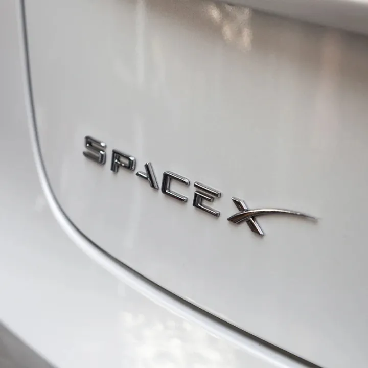 SpaceX%20Letters%20Sticker%20for%20Tesla%20Model%203%20X%20Y%20S%20Tail%20Letter%20Label%20Emblem%20Car%20Accessories%20Stickers%20Logo%20Emblems%20Zinc%20Alloy%20SPACEX%20-%20Image%203