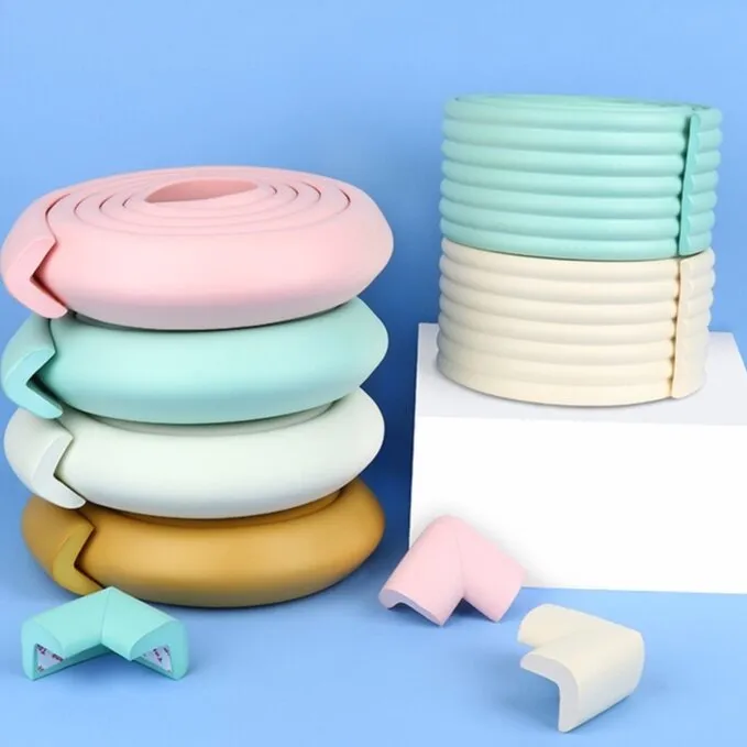 Love%20&%20Home%20rubber%20foam%20shockproof%20table%20edge%20foam%20+%20table%20corner%20with%20double%20sided%20adhesive%20tape%202%20meters%20long%20-%20Image%203