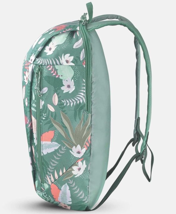 Decathlon%20Quechua%2010%20L%20Minimalist%20/%20Hiking%20Backpack%20*Best%20seller%20Light%20Weight%20*Singapore%20Brand%20-%20Image%203