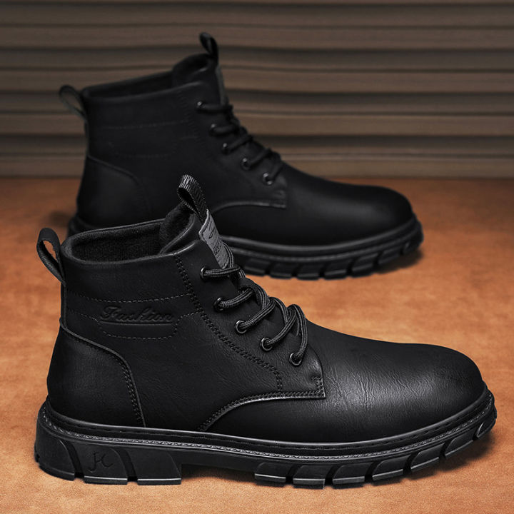 Winter Men Boots Outdoor Leather Ankle Boots Lightweight High Top Casual Boots Designer Male Work Boots Classic Handmade Boots