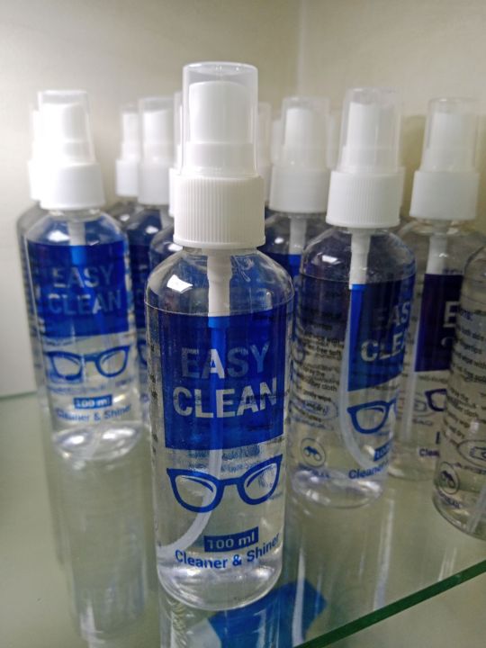 ultimate%20eyeglasses%20CARE%20pack.%20package%201:%20Lens%20cleaner%20+%20Microfiber%20cloths%20package%202:%20Lens%20cleaner%20+%20Hard%20box%20+%20Microfiber%20cloths%20-%20Image%203